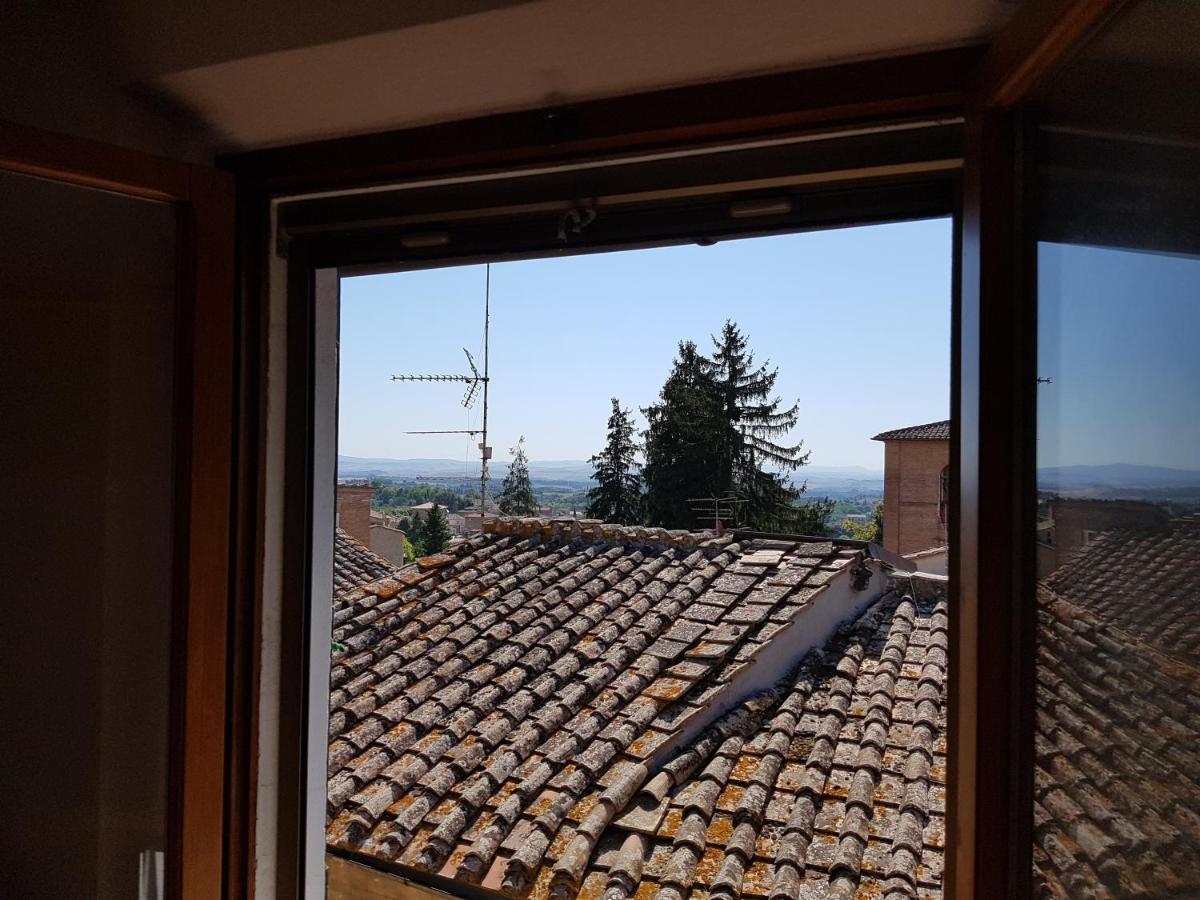 Un Terrazzo Sulla Magia Apartment Siena Luaran gambar